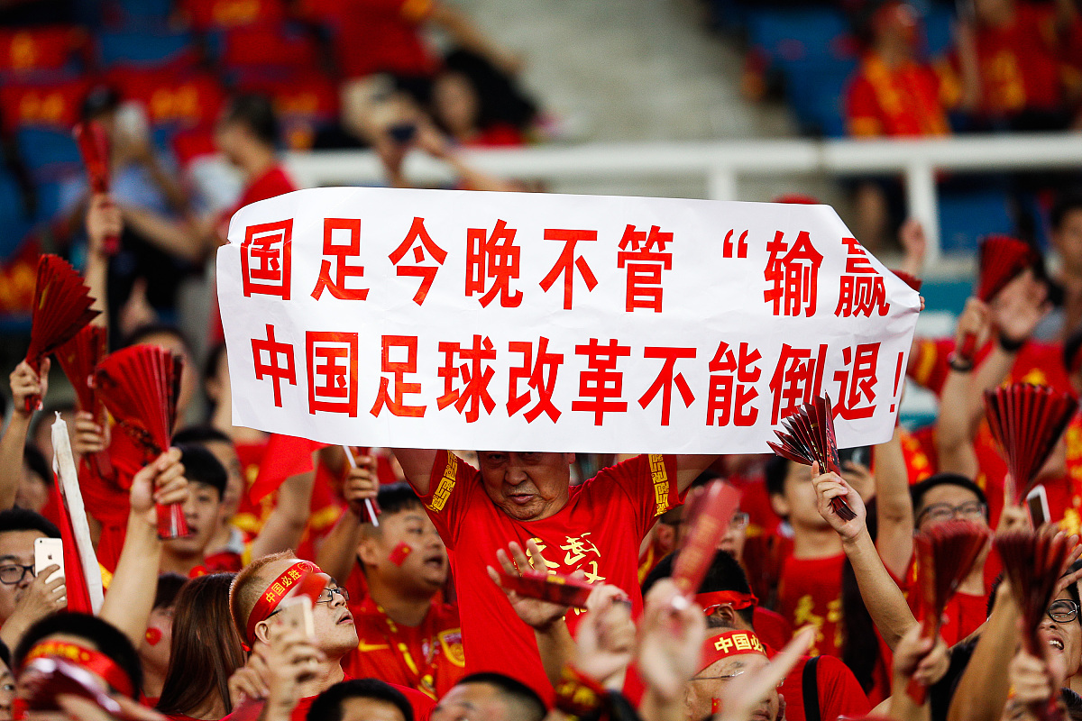 全力阻挡对手得分,球队实力得到肯定 全力阻挡对手得分,球队实力得到肯定